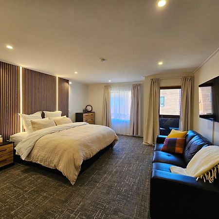 St James Apartments Куийнстаун Екстериор снимка