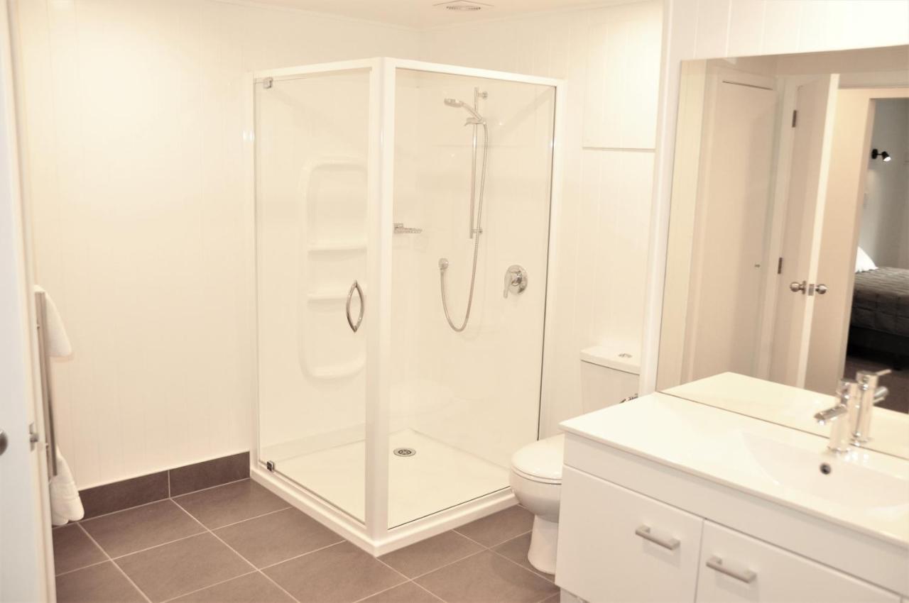 St James Apartments Куийнстаун Екстериор снимка