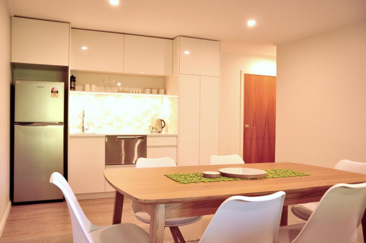 St James Apartments Куийнстаун Екстериор снимка