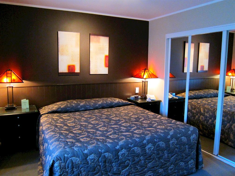 St James Apartments Куийнстаун Екстериор снимка